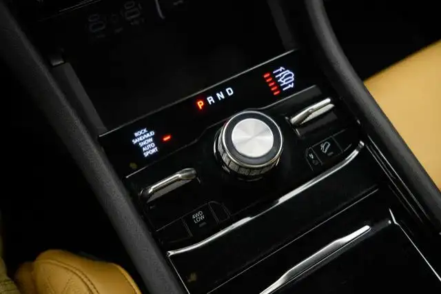 2023 Jeep Grand Cherokee L Summit | Sunroof | Night Vision in Cars & Trucks in Winnipeg - Image 16