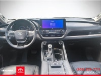 LIMITED Engine: 4 Cylinder Engine 2.4L L/100Km City: 11.6 L/100Km Hwy: 9.0 Safety Equipment Electron... (image 9)