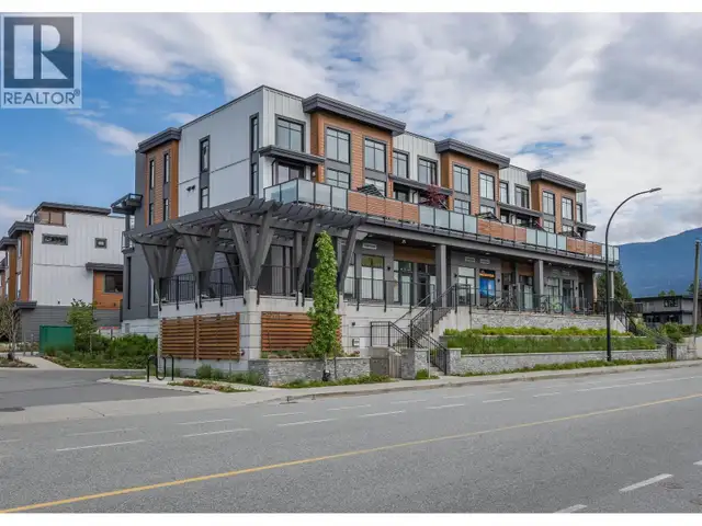 101 39771 GOVERNMENT ROAD Squamish, British Columbia in Condos for Sale in Sunshine Coast - Image 3