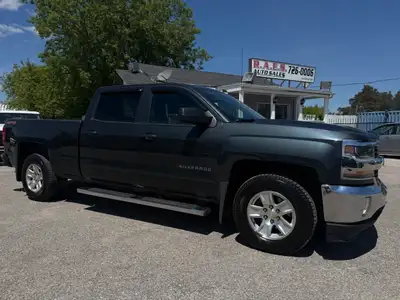 Discover value with this 2017 Chevrolet Silverado 1500. This well-maintained truck features premium...