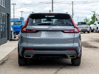 Greenlight Auto we have the best selections there's no better destination to find a quality used veh... (image 5)