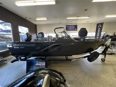 2025 Crestliner 1650 Hawk WalkthroughNothing fishes like a Hawk—and it plays just as hard. This vers...