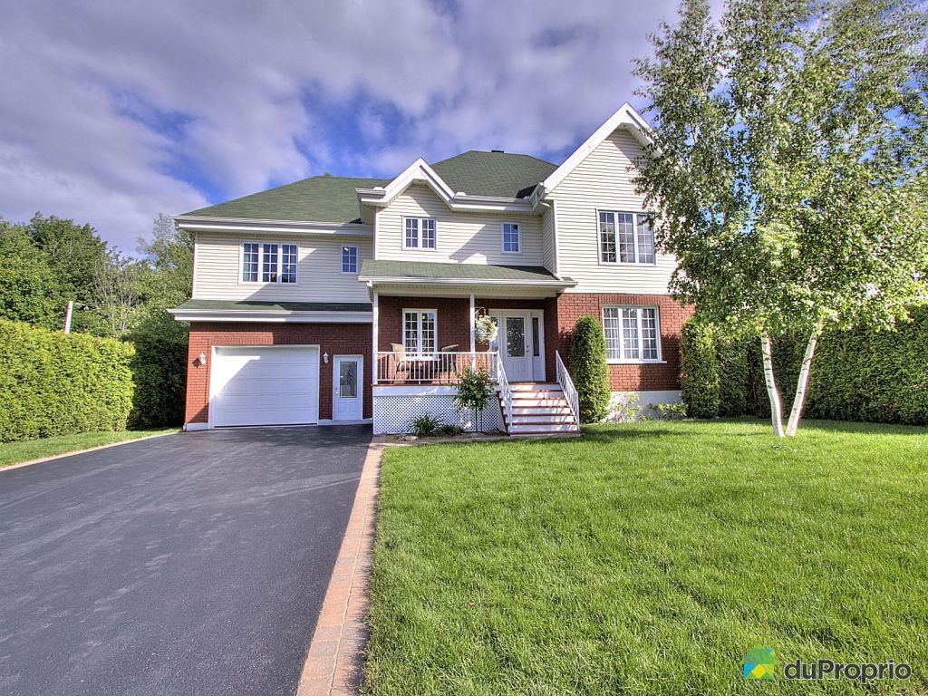 $719,000 - Intergenerational for sale — photo 1