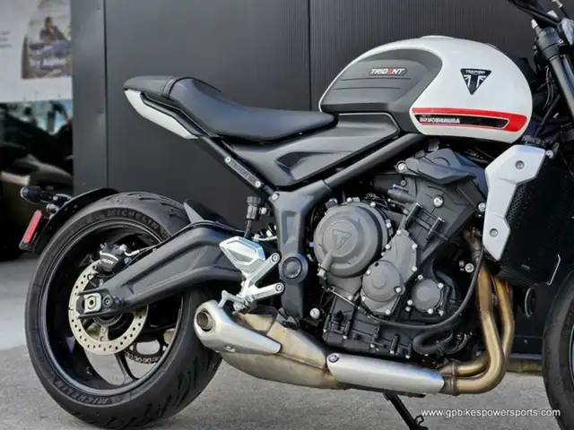 2022 Triumph Trident 660 Crystal White in Street, Cruisers & Choppers in Oshawa / Durham Region - Image 11