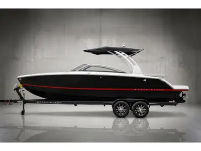 US-PFWFV167E526 Le H4, un bowrider réinventé qui apporte un nouveau sens du style et de l'excitation...