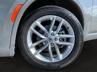 This Dodge Durango has a dependable Regular Unleaded V-6 3.6 L/220 engine powering this Automatic tr... (image 6)