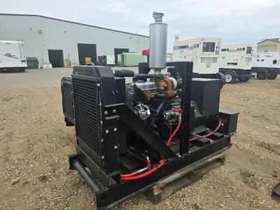 REBUILT Visit www.globalpower.ca for larger photos and more details! Fuel: Diesel kW: 40 Volts: 208...