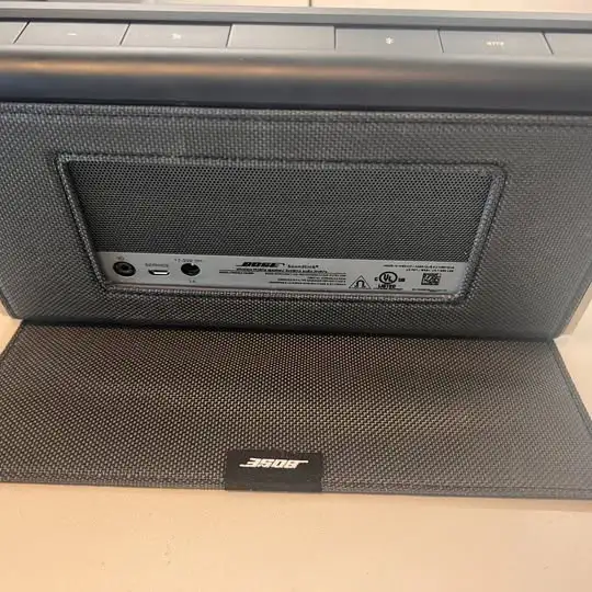 Bose SoundLink Bluetooth Speaker63234551644673124