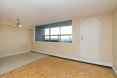 Welcome to Park Towers. This community is centrally located in Oshawa's North end. With thirteen sto...