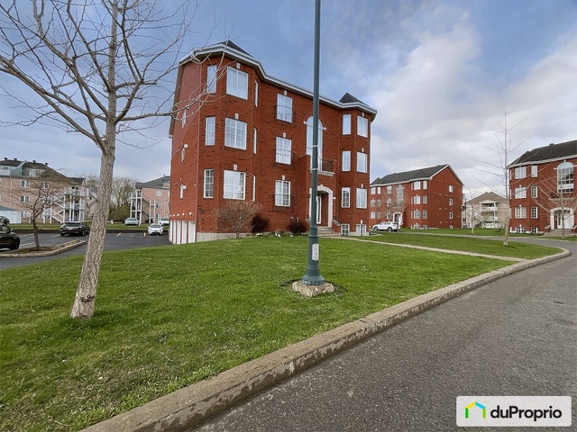 $419,000 - Condominium for sale in Candiac — photo 1