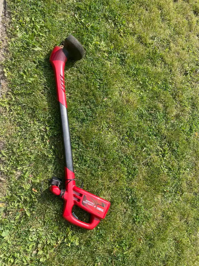 Toro 112-1566 8" Cordless Grass Trimmer weed wacker - READ NOTE in Lawnmowers & Leaf Blowers in City of Toronto - Image 8