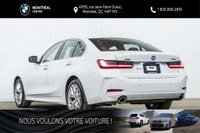 *English below* *Français:* Ce BMW 330i xDrive Sedan affiche seulement 8970 km et aucun accident rap... (image 5)