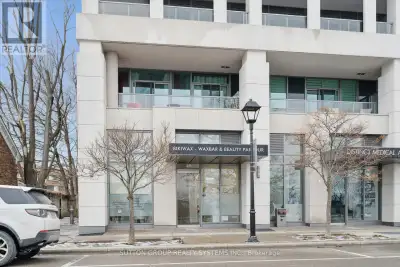 **Extraordinary Street-Level Boutique Retail/Office Opportunity at The Shores - Bronte Harbour**Exce...