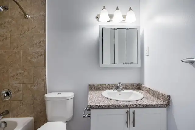 Tyandaga Terrace Apartments - 2 Bedroom available at 1440 Tyanda in Long Term Rentals in Oakville / Halton Region - Image 11