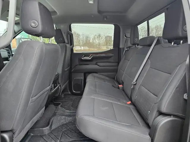 2024 Chevrolet Silverado 1500 in Cars & Trucks in Ottawa - Image 18