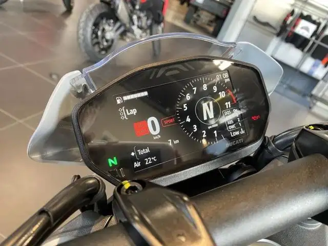 2026 Ducati Monster 937 Plus in Street, Cruisers & Choppers in City of Halifax - Image 5