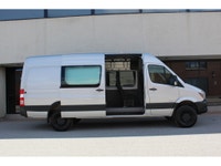 4X4 - RARE FIND SPRINTER 170 FULL SIZE 5 PASSENGERS CREW VAN WITH 4X4!!! 2015 MERCEDES SPRINTER 2500... (image 2)