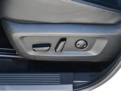 2024 Nissan Rogue Platinum AWD-Leather| Roof| Heads Up Display| , View more
