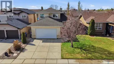 Welcome to 211 Brookmore Lane- a beautifully maintained two storey split located in the heart of Bri...