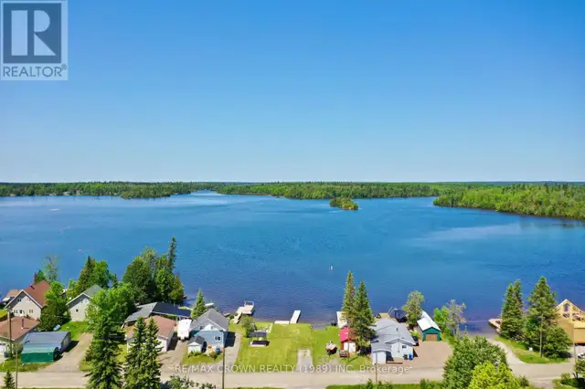 115 LEFEBVRE PENINSULA ROAD Moonbeam, Ontario63006664434817121