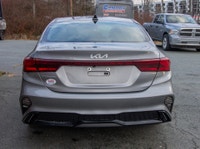 AC / Tilt & Telescopic Steering / Power Windows-Mirrors-Locks-Keyless Entry / Cruise Control / Heate... (image 4)