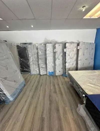 Mattress : Mattress / Twin Mattress / Queen Mattress, View more