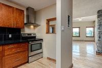 Live Close to Campus at 265 Ontario Street Available Now! Looking for affordable, comfortable housin... (image 2)
