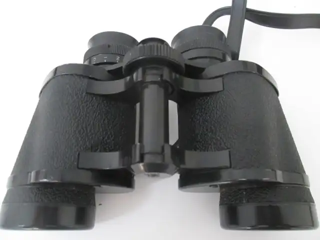 Binoculars475931826077706243