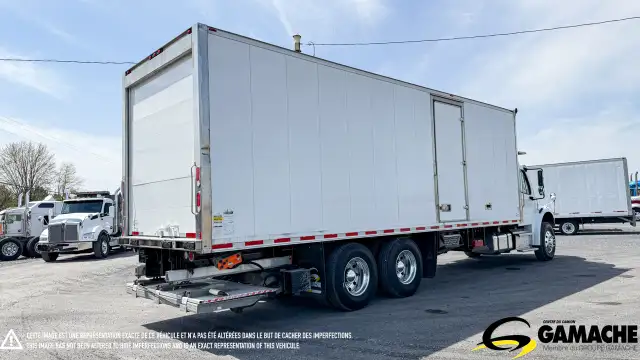 2018 FREIGHTLINER M2 106 CAMION FOURGON REFRIGEREE in Heavy Trucks in Longueuil / South Shore - Image 6