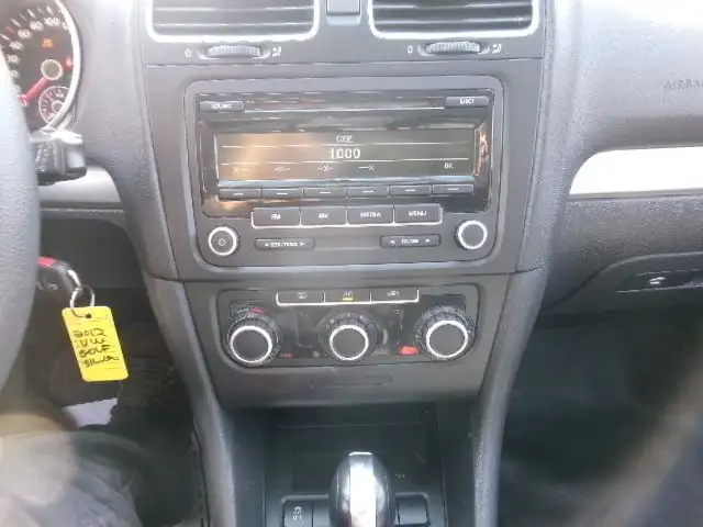 2012 Volkswagen Golf 2.5 in Cars & Trucks in Muskoka - Image 16