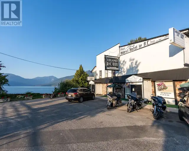 92 4TH Avenue Nakusp, British Columbia in Commercial & Office Space for Sale in Nelson - Image 27