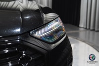 The 2022 Audi SQ5 delivers the perfect blend of luxury and performance in a sporty SUV package. Powe... (image 9)