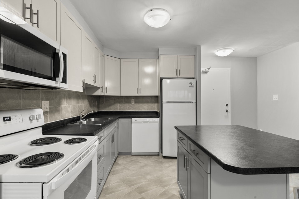 473 Linwell Road - 2 Bedroom Deluxe for Rent in St. Catharines 5