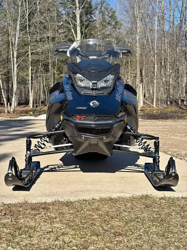 2021 SKIDOO RENEGADE X 600R 137