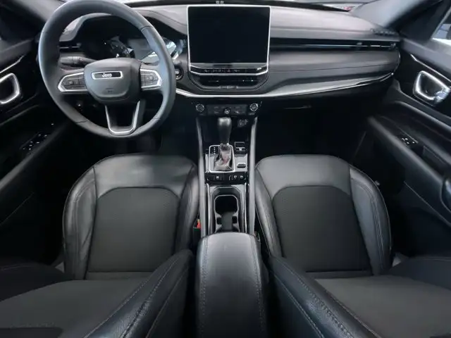 2024 Jeep Compass Trailhawk | 4WD | No Accidents | in Cars & Trucks in Prince George - Image 17