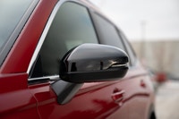 Tires - Rear Performance,Power Steering,Sun/Moonroof,Aluminum Wheels,4-Wheel Disc Brakes,Generic Sun... (image 4)