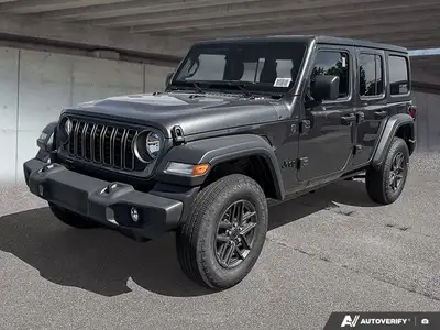 This Jeep Wrangler boasts a Regular Unleaded V-6 3.6 L/220 engine powering this Automatic transmissi...