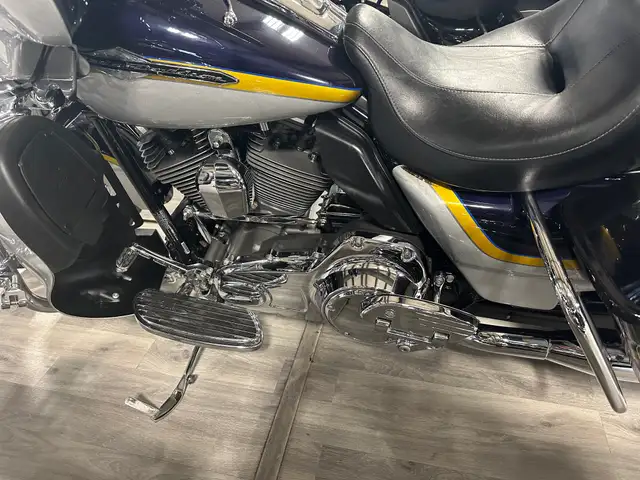 2012 Harley-Davidson CVO ULTRA LIMITED in Other in London - Image 16