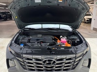 LOCAL TRADE!! This Hyundai Tucson Hybrid boasts a Intercooled Turbo Gas/Electric I-4 1.6 L/98 engine... (image 8)