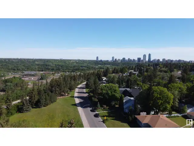 8715 SASKATCHEWAN DR NW Edmonton, Alberta62863796688641123