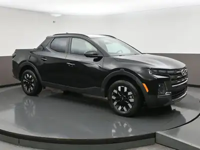 Experience the perfect blend of utility, style, and modern technology with this 2025 Hyundai Santa C...