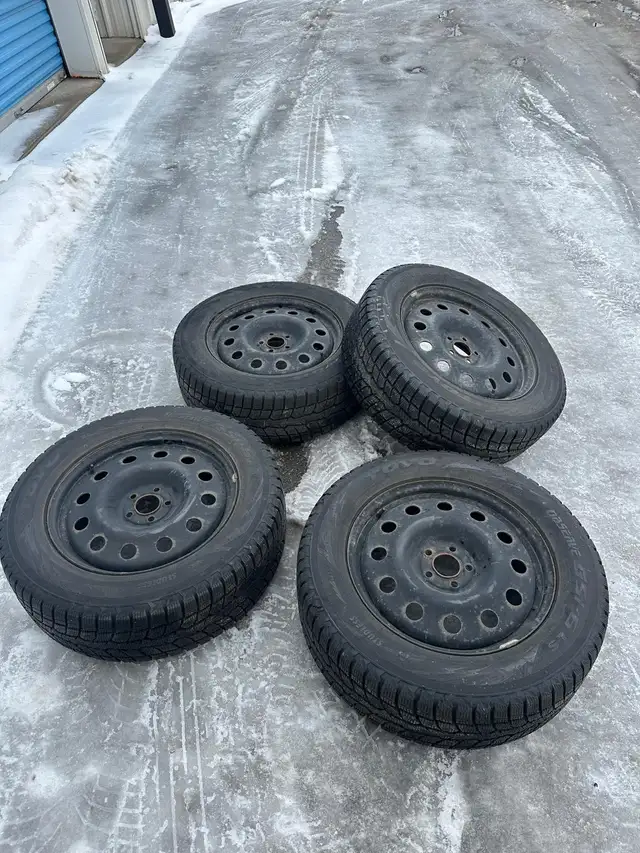 245/60/18 toyo winter 5x108 volvo xc60 xc90 ford edge in Tires & Rims in Mississauga / Peel Region - Image 4