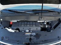 The 2016 Chevrolet Traverse LS in a classic white finish with AWD is engineered for versatility and... (image 9)