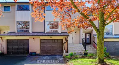 Price: $629,000 / $2,386/mo Exquisitely Renovated 3+1 Bedroom, 3 Washroom Townhouse in a Highly Desi...