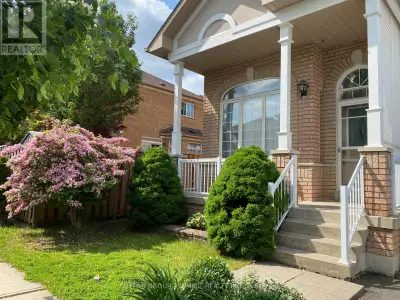 Picture this One as a Multi-Family Home. Rarely available Floor-plan 3-Bedroom Raised Bungalow in Hi...