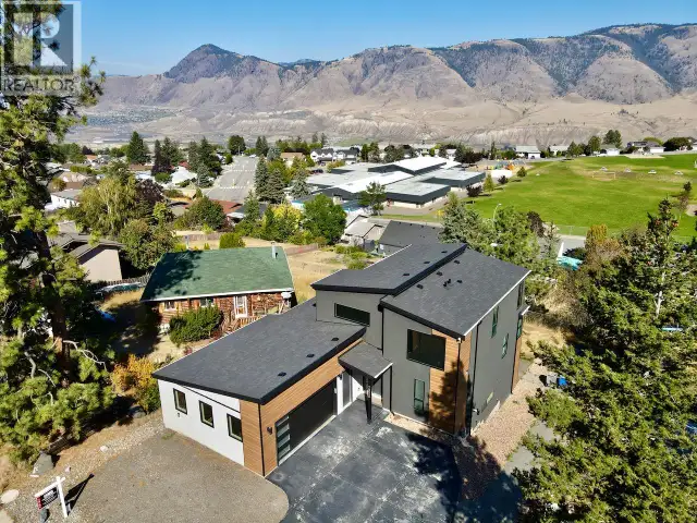 2570 Skeena Dr. Drive Kamloops, British Columbia in Houses for Sale in Kamloops - Image 4