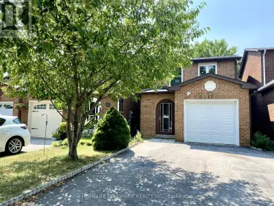 17 DEBDEN ROAD Markham (Milliken Mills East), Ontario