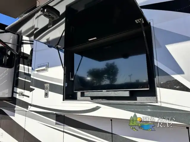 2023 Newmar Kountry Star 4037 Diesel Pusher 360 h.p. in RVs & Motorhomes in Moncton - Image 5