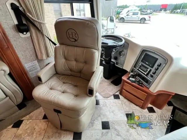 2009 Holiday Rambler Endeavor 41 PDQ 062,221 Miles in RVs & Motorhomes in Moncton - Image 29