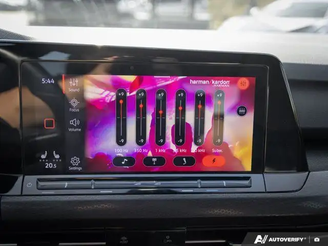 2023 Volkswagen Golf GTI Sunroof | One Owner | DSG in Cars & Trucks in Tricities/Pitt/Maple - Image 25